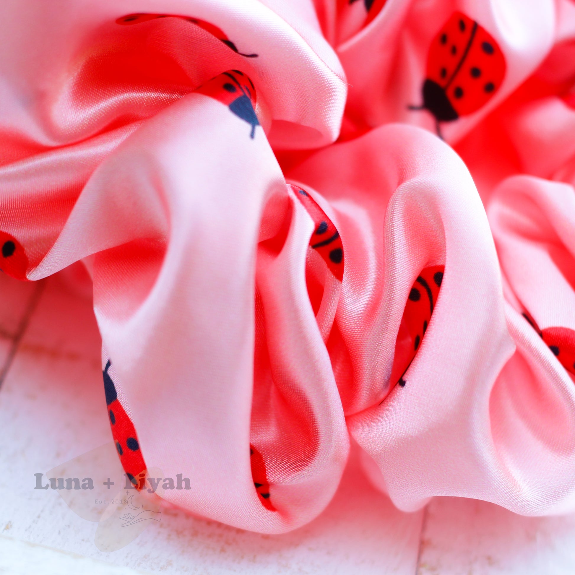 satin scrunchie - lady bugs