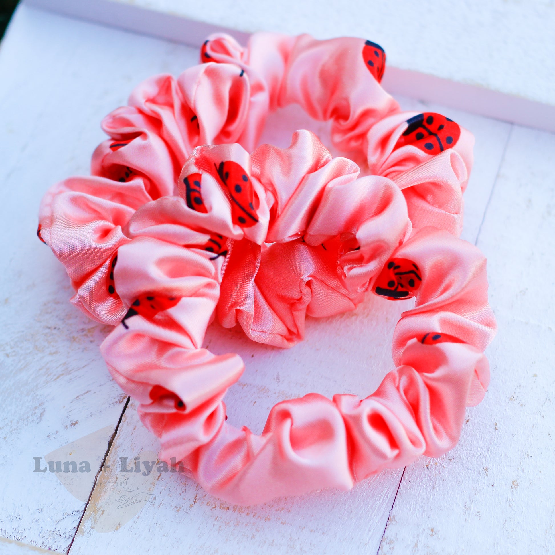 satin scrunchie - lady bugs