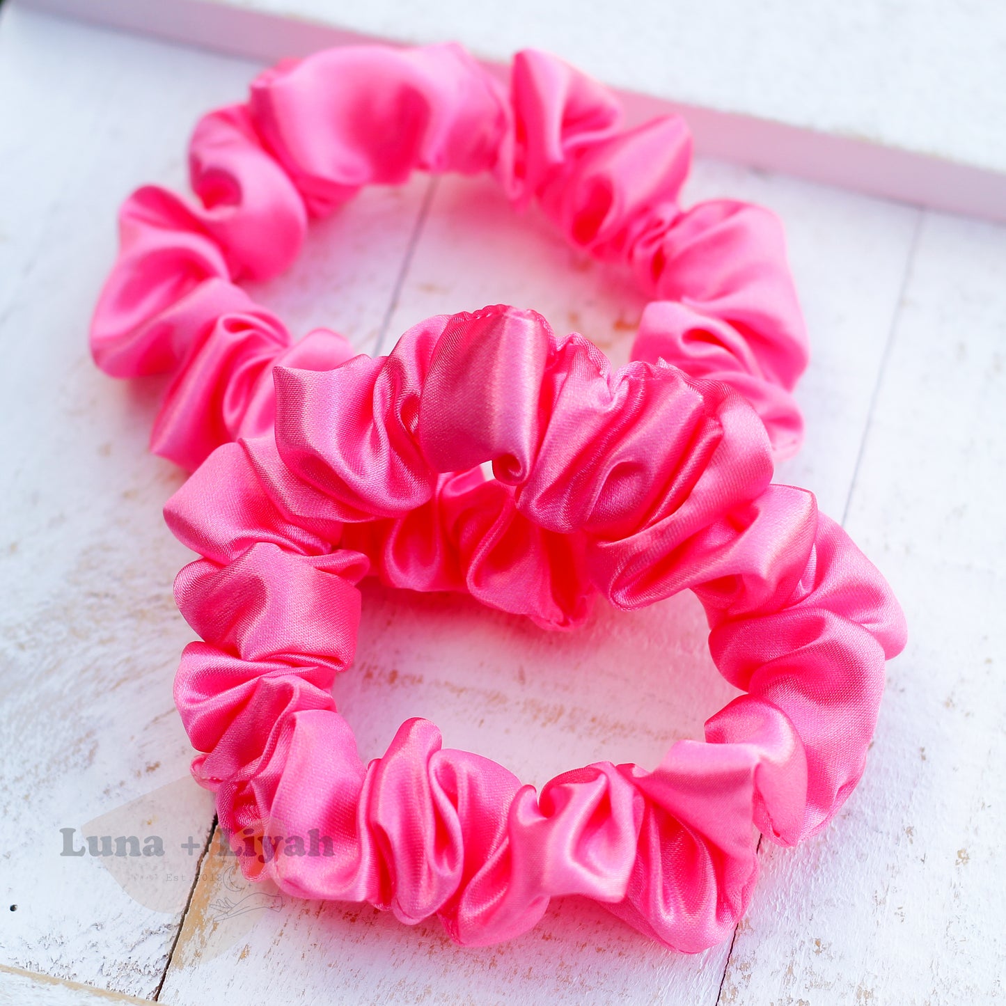satin scrunchies - solid pink regular