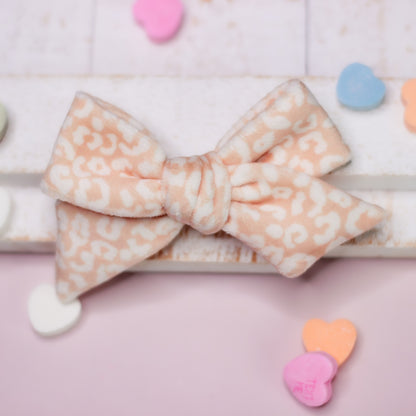 Hand Tied Bow - Nude Leopard